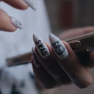 Spring Nails Salon gallery