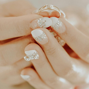 Spring Nails Salon gallery